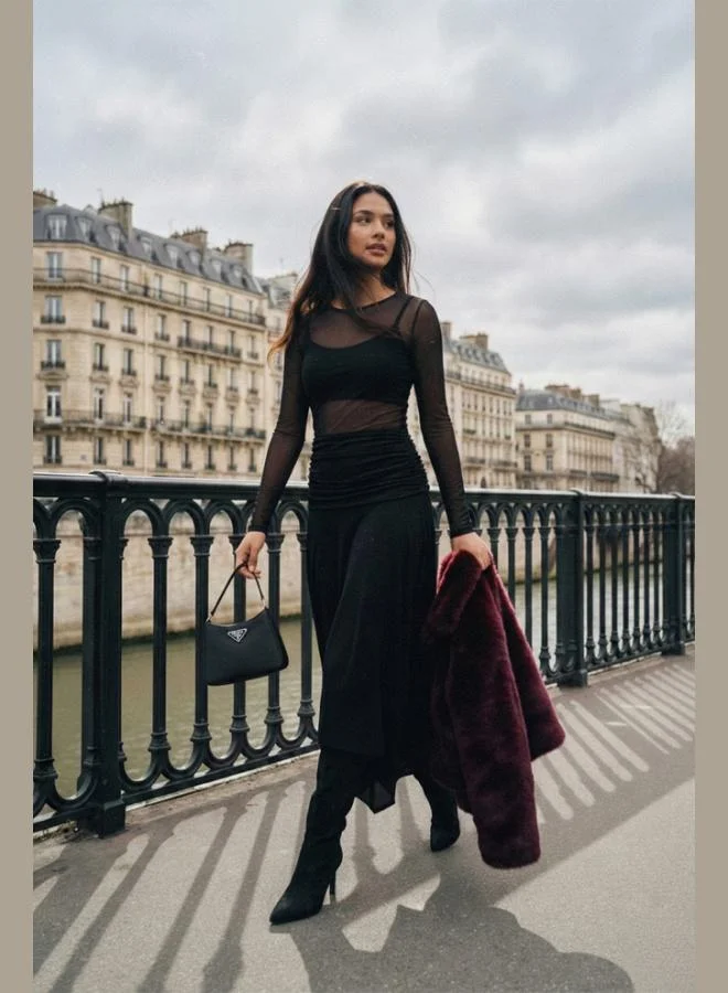 ليلا تنورة ميدي غير متماثلة بتفاصيل درابيه وفتحة للنساء